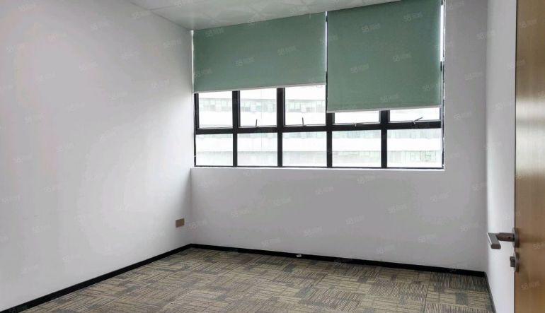 西丽大学城地铁口200平至3000平带装修办公室直租