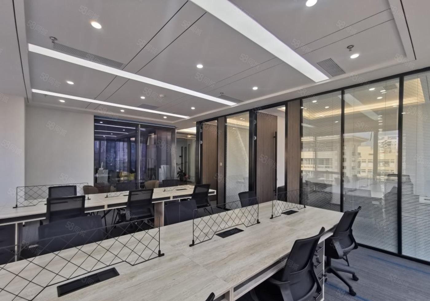 科技园 精装修145平60元带全套家私，双面采光