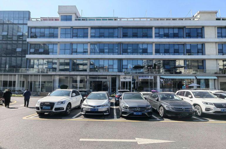 南山西丽地铁站工业园1000平厂房出租一楼仓库200平起分租