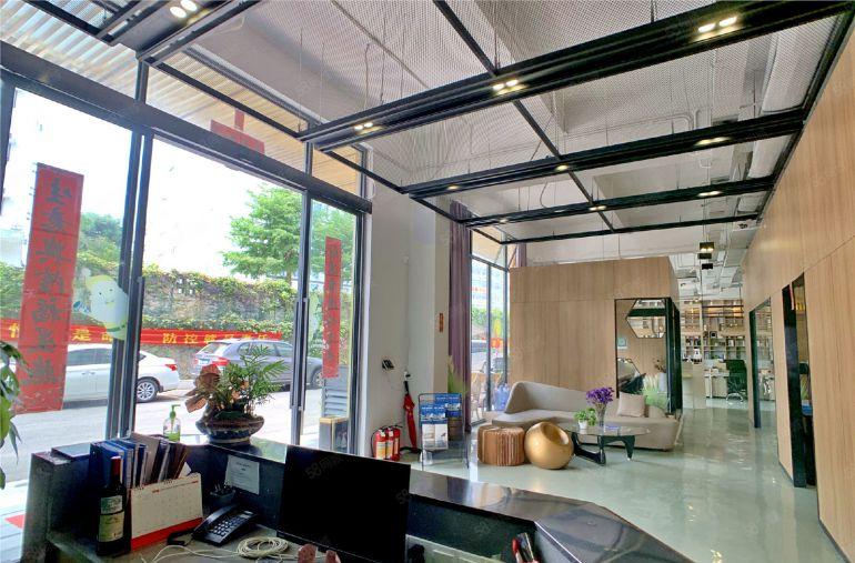 南山西丽一楼700平 精装 带家私 可外摆 行业不限