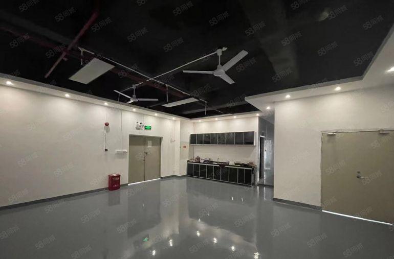 光明田寮高新厂房4楼整层3280平方精装修厂房招租