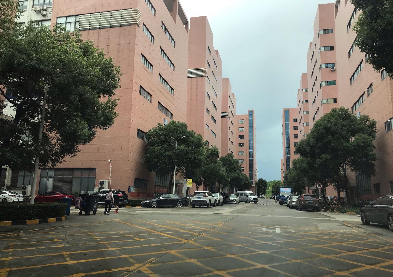 西丽百旺原房东一手物业红本厂房出租二楼2800平米