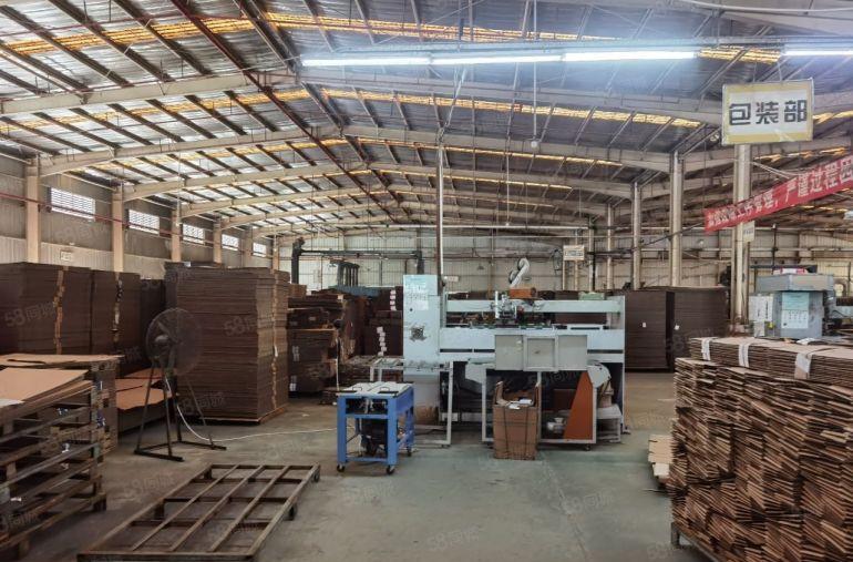 石岩塘头路口松白路旁单一层钢结构厂房高8米8000平厂房出租