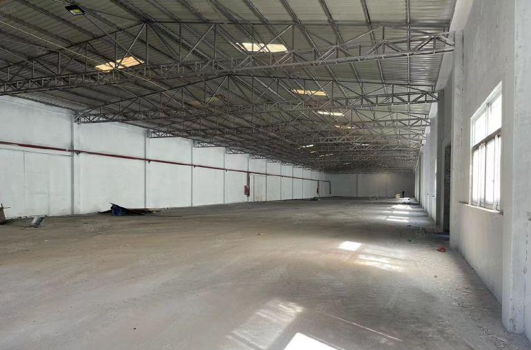 南山西丽高新科技园租金30元起钢构红本厂房出租