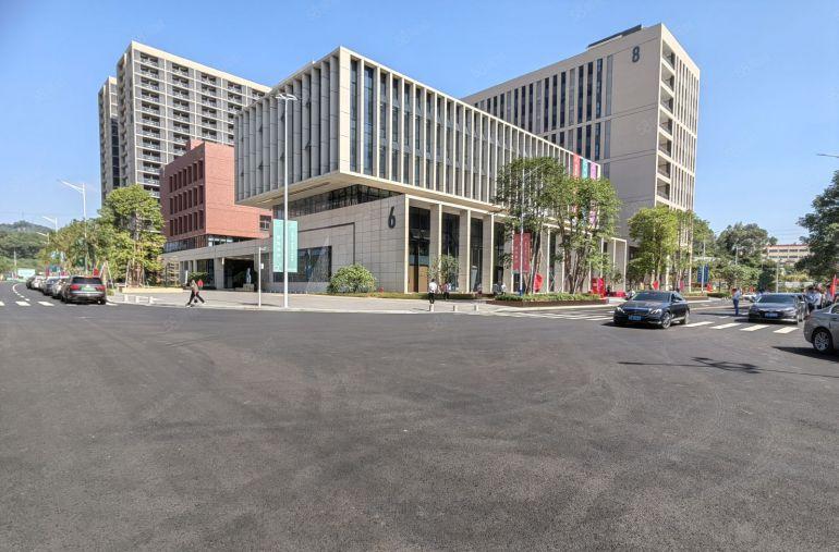 东莞塘厦临深原房东花园式红本无公摊厂房出租35万平，可分租