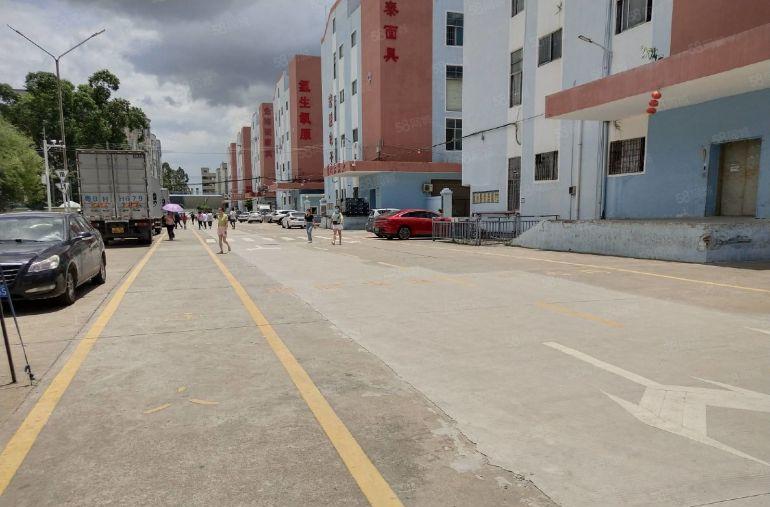 精装修龙岗中心城原房东工业园区厂房仓库1000平带办公室出租