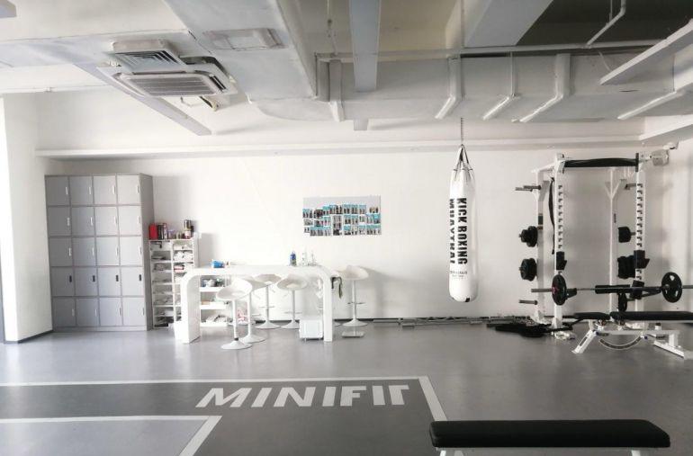 蛇口自贸区东角头两千平厂房整层出租