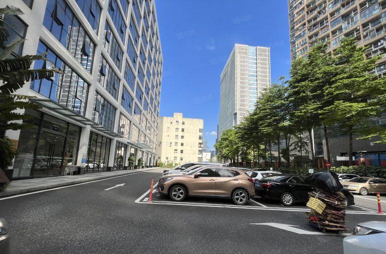 福田八卦岭地铁口工业园1300平办公研发仓库出租！现成装修