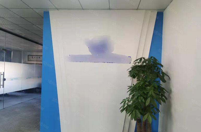 西乡鹤州，恒丰大型工业园楼上650平带现成装修厂房，拎包生产