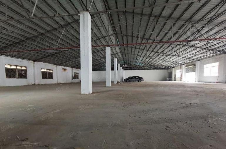 西丽大墈工业区大小仓库出租，可提供托管服务