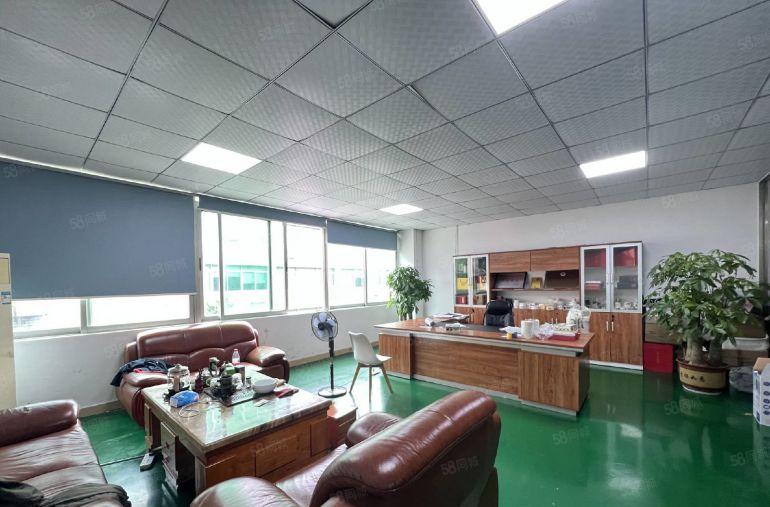 32元起西丽地铁口楼上800平精装修厂房出租仓库出租大小分租