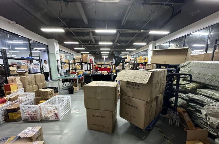 南山西丽大学城精装修办公厂房出租1500平，小分租100平