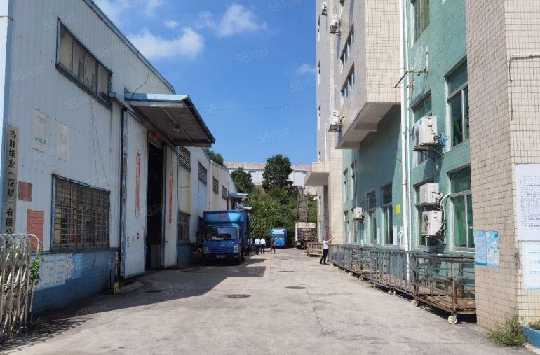 石岩塘头路口松白路旁单一层钢结构厂房高8米8000平厂房出租