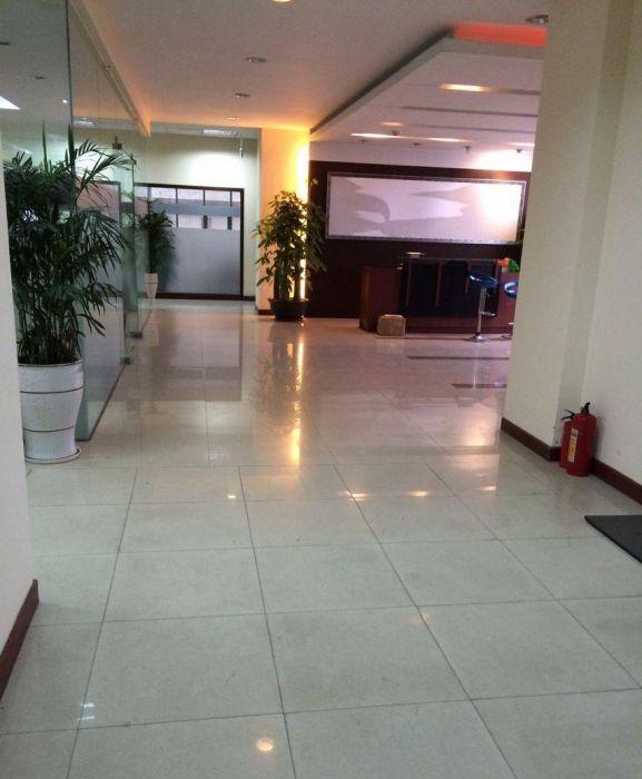 非中介！可分租！地铁口花园式厂房