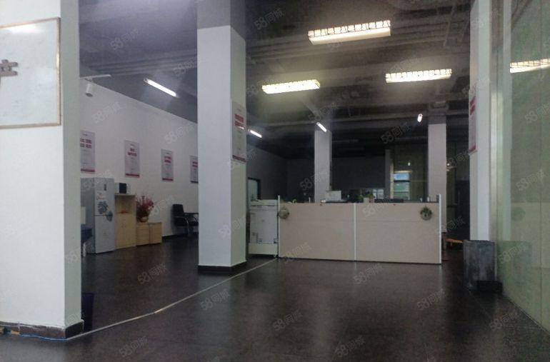 12号中山公园站南头设计产业园1楼710平使用率高价格便宜