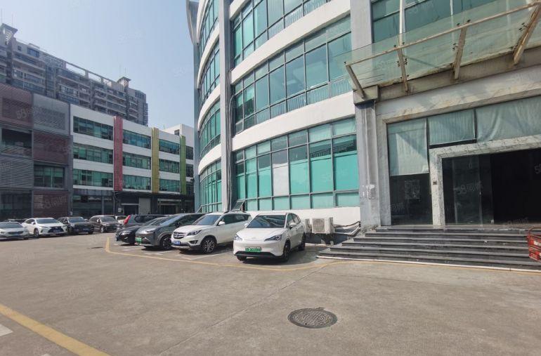 南山12号线地铁同乐站，550平精装修办公研发，拎包入住