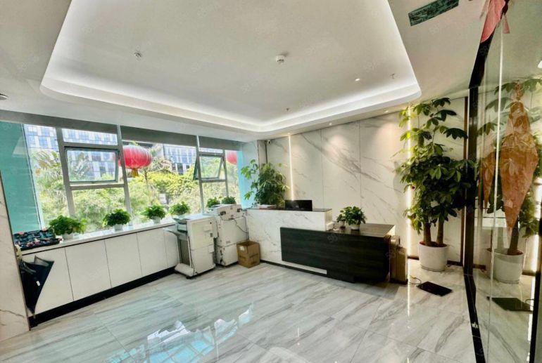 南山西丽科技园科兴 600平 270度采光超好 高使用率