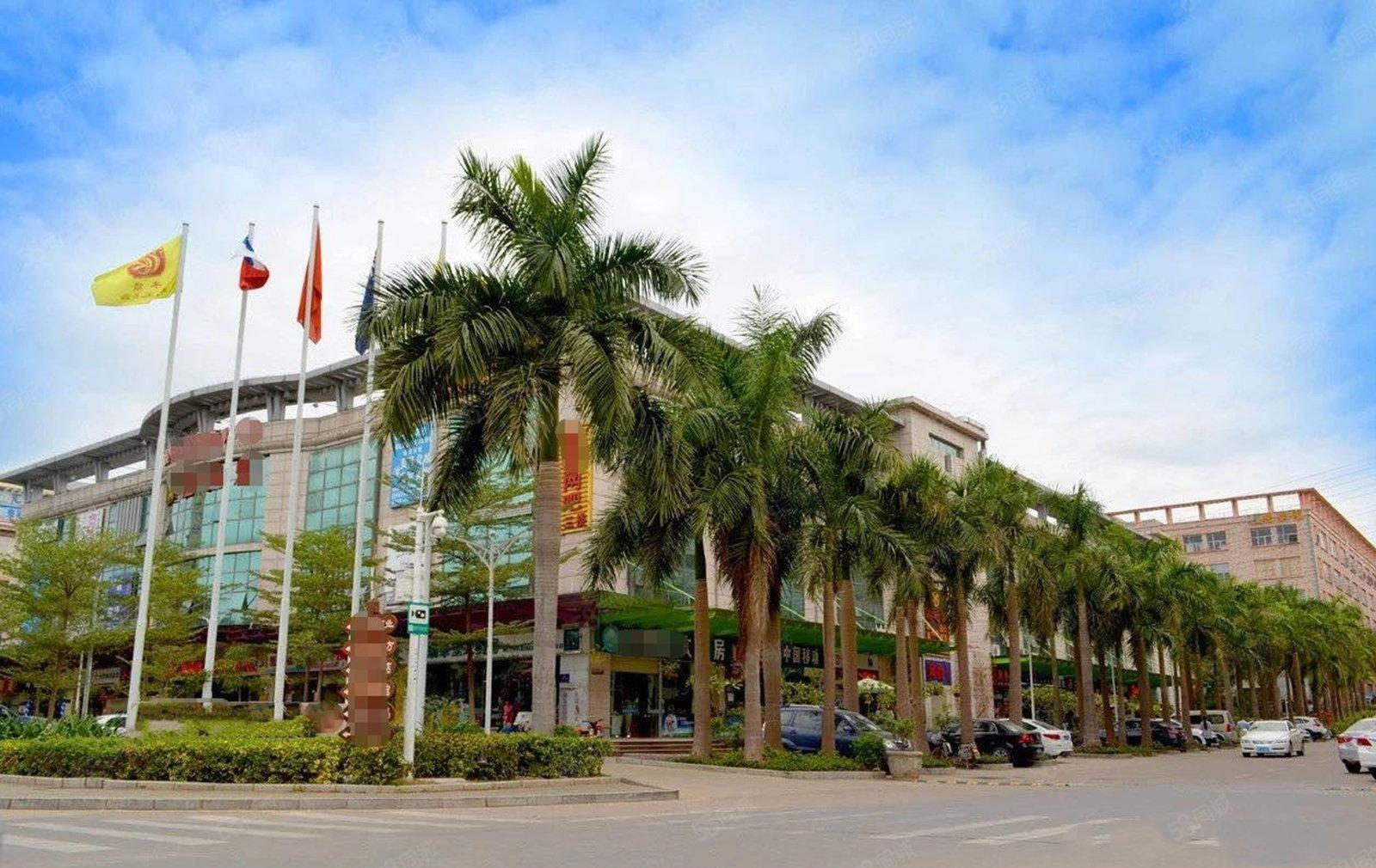 龙华观澜科技园一楼850平厂房仓库出租带精装全新坪漆可分租