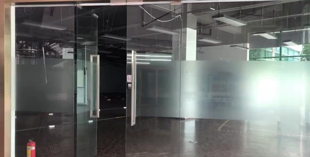 深大站厂房一楼1080平 租金65元平 可办公研发