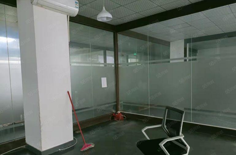 龙华大浪新出独门独院5000平厂房出租，周边人流量大易招工