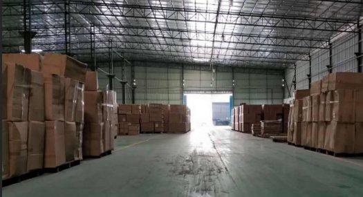 坦洲镇南坦路3000方简易，地坪漆，形象漂亮